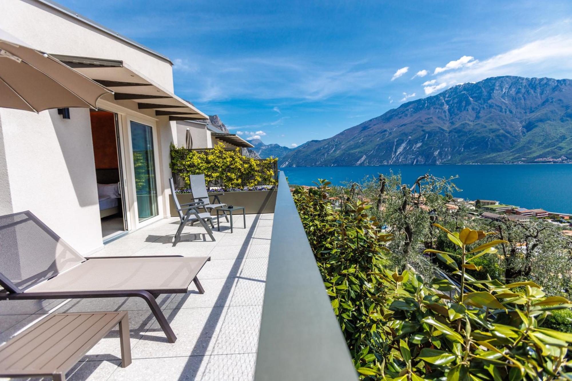 Llac Living Nature Hotel Limone sul Garda Exterior photo