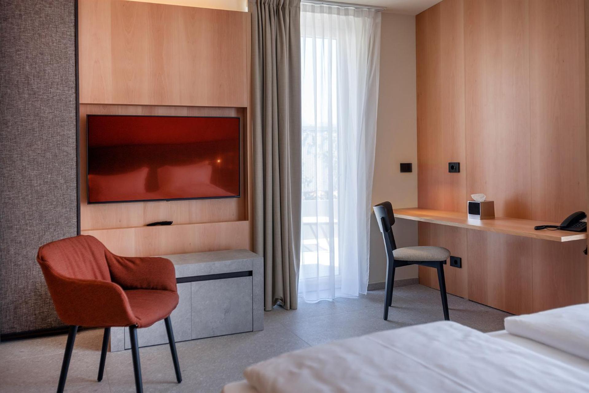 Llac Living Nature Hotel Limone sul Garda Exterior photo