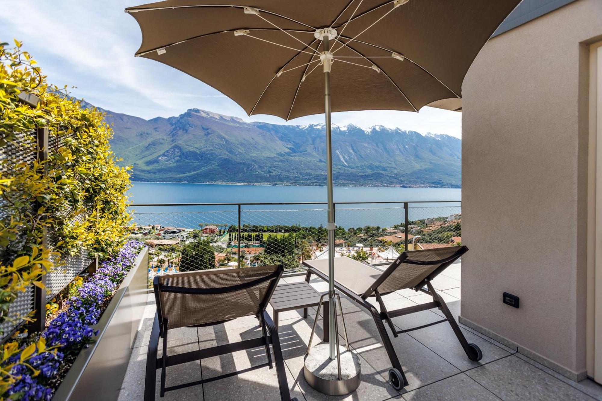 Llac Living Nature Hotel Limone sul Garda Exterior photo