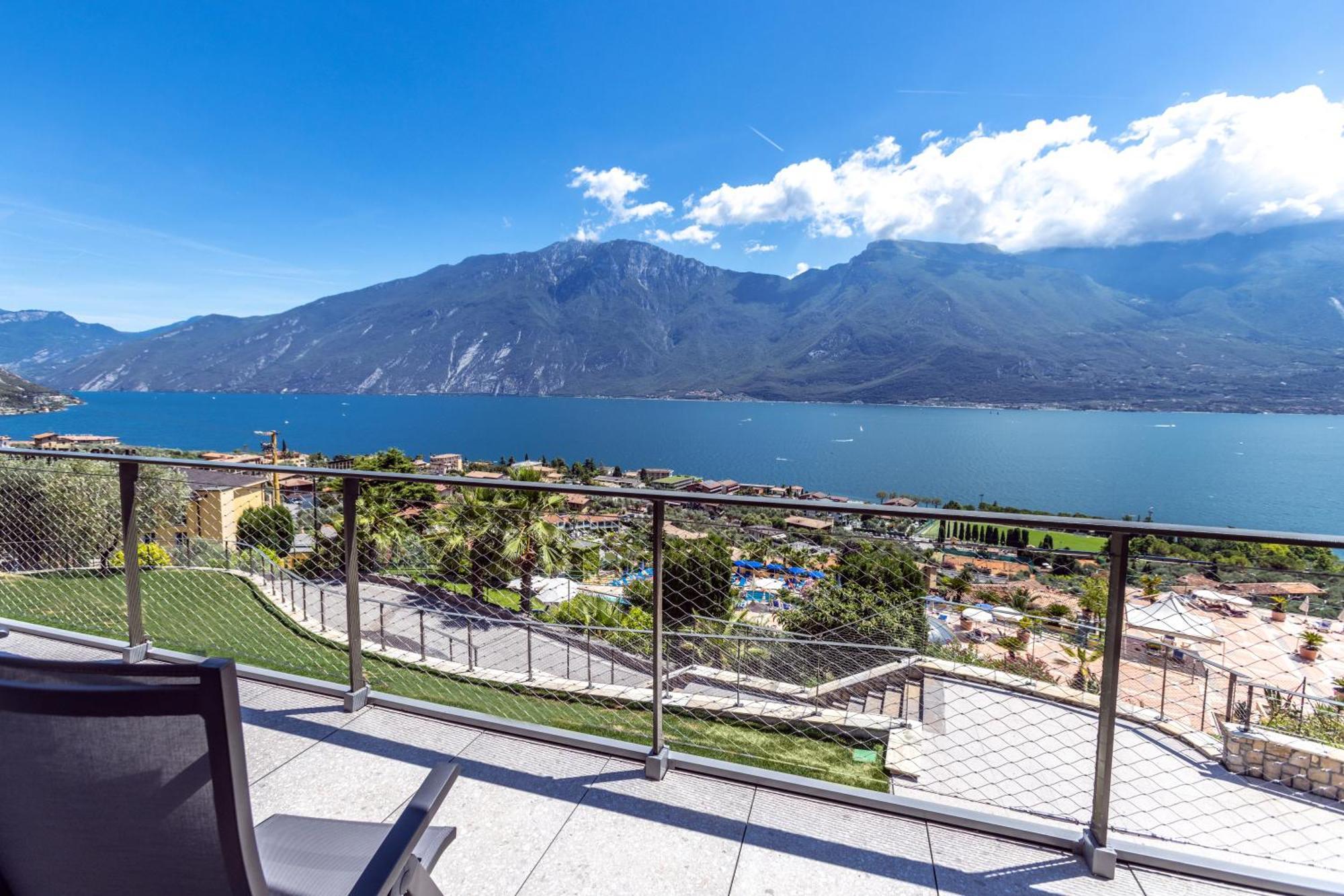 Llac Living Nature Hotel Limone sul Garda Exterior photo